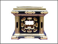 八猪目　りん台（金具打ち）